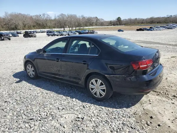 3VW2B7AJ2HM305640 2017 VOLKSWAGEN JETTA - Image 2