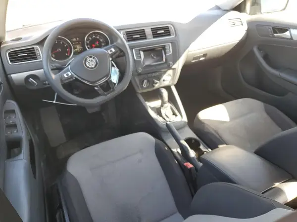 3VW2B7AJ2HM305640 2017 VOLKSWAGEN JETTA - Image 8