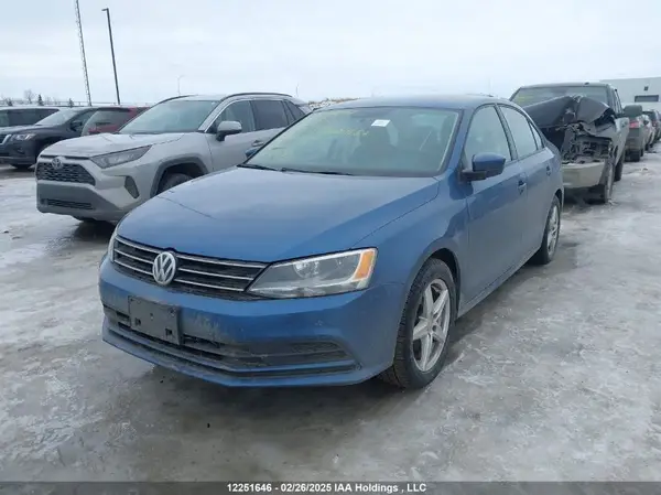 3VW2B7AJ2HM309686 2017 VOLKSWAGEN JETTA - Image 2