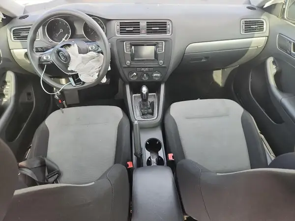 3VW2B7AJ2HM321529 2017 VOLKSWAGEN JETTA - Image 8