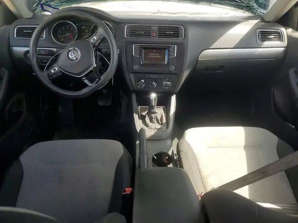 3VW2B7AJ2HM332255 2017 VOLKSWAGEN JETTA - Image 8