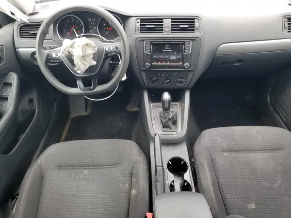 3VW2B7AJ2HM342655 2017 VOLKSWAGEN JETTA - Image 8
