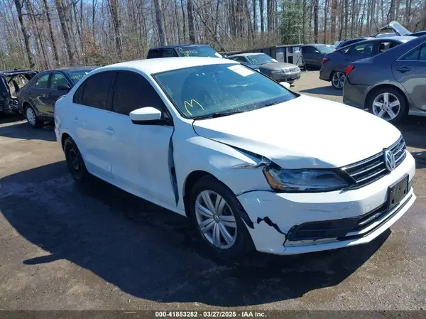 3VW2B7AJ2HM353056 2017 VOLKSWAGEN JETTA - Image 1