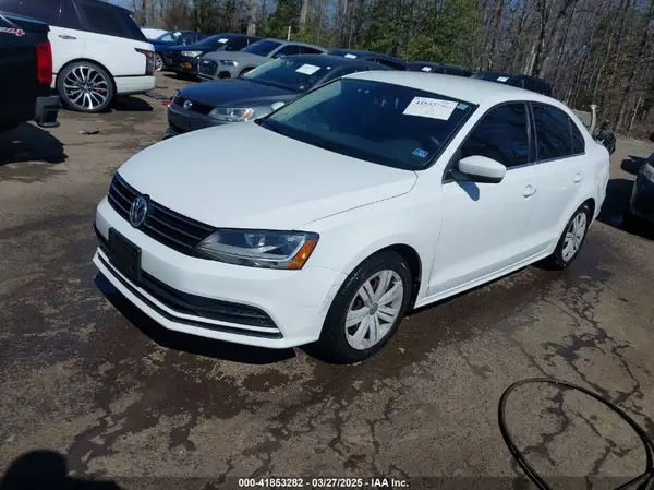 3VW2B7AJ2HM353056 2017 VOLKSWAGEN JETTA - Image 2