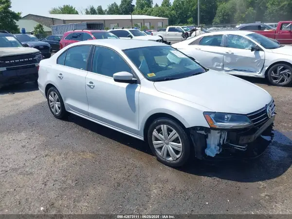3VW2B7AJ2HM356071 2017 VOLKSWAGEN JETTA - Image 1