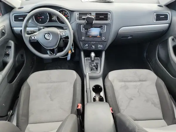 3VW2B7AJ2HM360668 2017 VOLKSWAGEN JETTA - Image 8