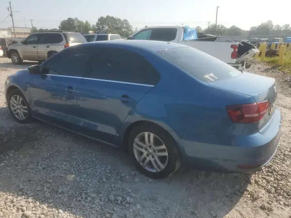 3VW2B7AJ2HM363845 2017 VOLKSWAGEN JETTA - Image 2