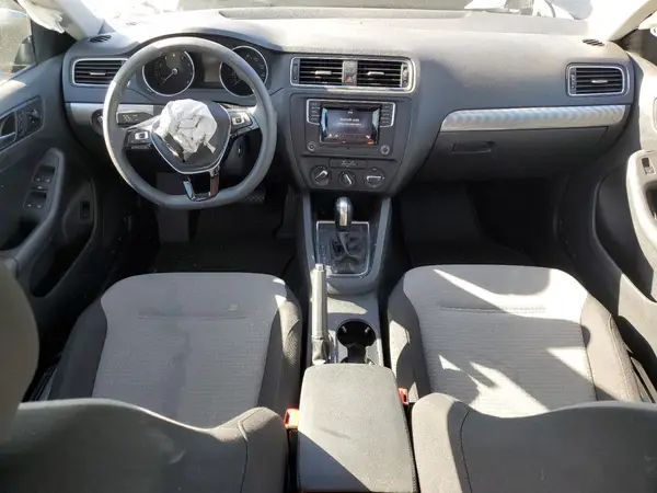 3VW2B7AJ2HM366356 2017 VOLKSWAGEN JETTA - Image 8