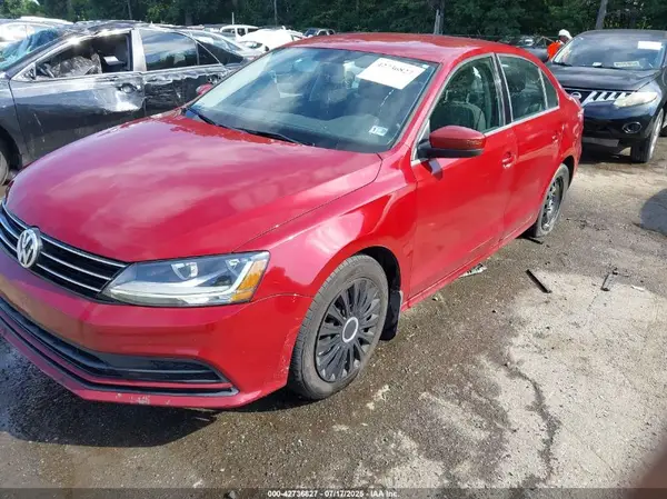 3VW2B7AJ2HM368253 2017 VOLKSWAGEN JETTA - Image 2