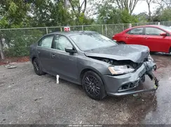 3VW2B7AJ2HM372304 2017 VOLKSWAGEN JETTA