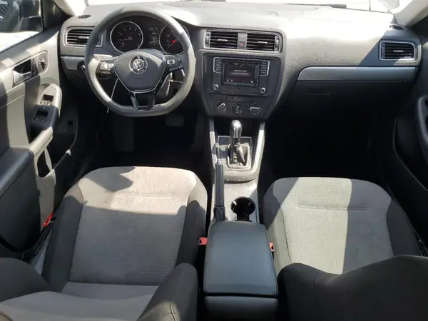 3VW2B7AJ2HM377244 2017 VOLKSWAGEN JETTA - Image 8
