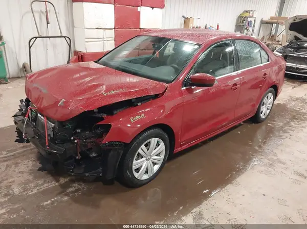 3VW2B7AJ2HM377437 2017 VOLKSWAGEN JETTA - Image 2