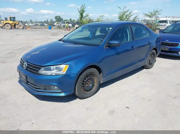 3VW2B7AJ2HM377874 2017 VOLKSWAGEN JETTA - Image 2