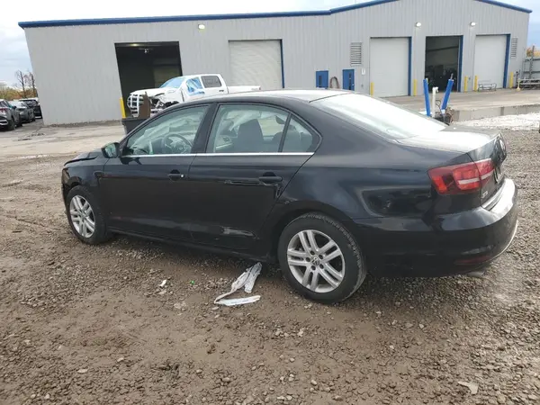 3VW2B7AJ2HM378037 2017 VOLKSWAGEN JETTA - Image 2