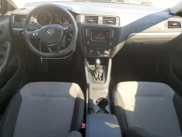 3VW2B7AJ2HM378409 2017 VOLKSWAGEN JETTA - Image 8