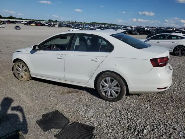 3VW2B7AJ2HM394819 2017 VOLKSWAGEN JETTA - Image 2