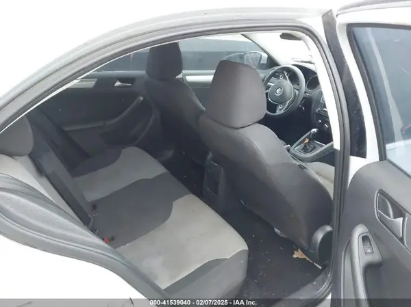 3VW2B7AJ2HM397719 2017 VOLKSWAGEN JETTA - Image 8
