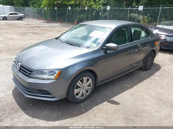 3VW2B7AJ2HM404832 2017 VOLKSWAGEN JETTA - Image 2