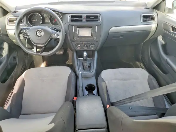 3VW2B7AJ2HM414762 2017 VOLKSWAGEN JETTA - Image 8