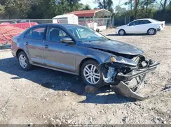 3VW2B7AJ2JM204507 2018 VOLKSWAGEN JETTA