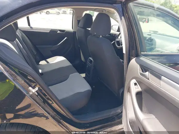 3VW2B7AJ2JM204961 2018 VOLKSWAGEN JETTA - Image 8