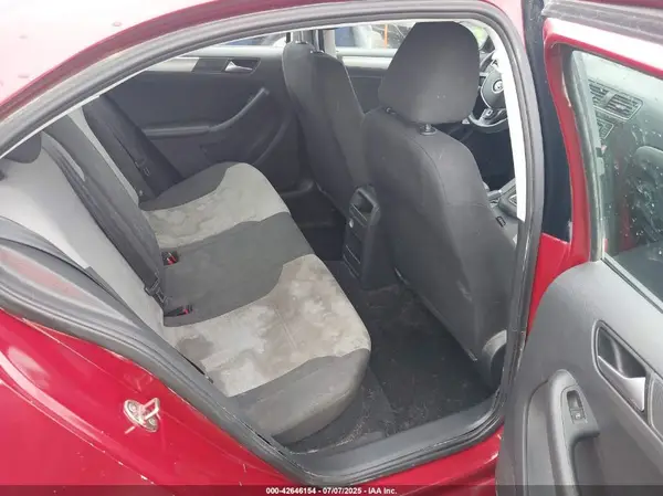 3VW2B7AJ2JM212395 2018 VOLKSWAGEN JETTA - Image 8