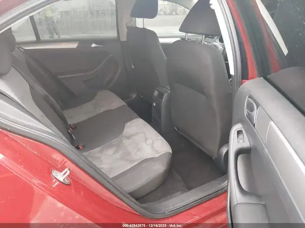 3VW2B7AJ2JM220576 2018 VOLKSWAGEN JETTA - Image 8