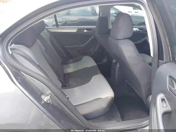 3VW2B7AJ2JM237216 2018 VOLKSWAGEN JETTA - Image 8
