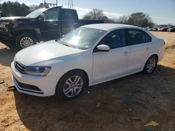 3VW2B7AJ2JM243274 2018 VOLKSWAGEN JETTA - Image 1