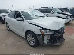 3VW2B7AJ2JM253075 2018 VOLKSWAGEN JETTA