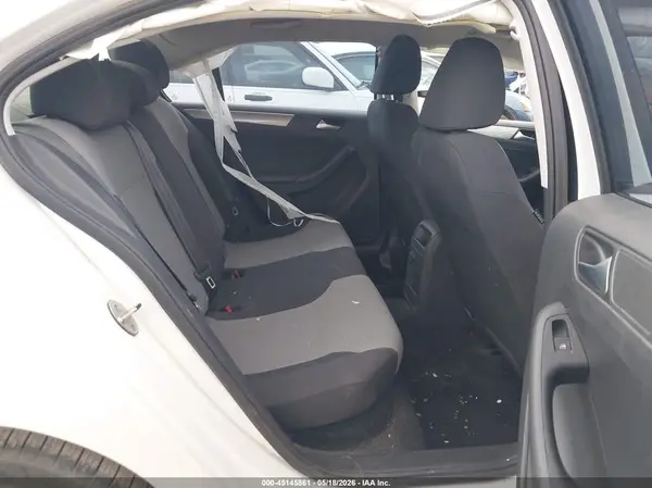 3VW2B7AJ2JM253075 2018 VOLKSWAGEN JETTA - Image 8