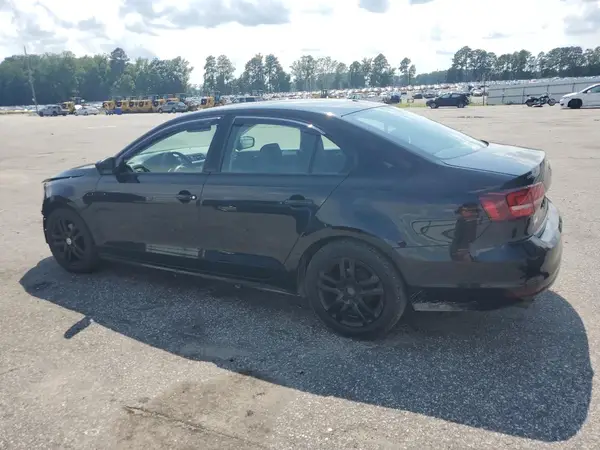 3VW2B7AJ2JM256140 2018 VOLKSWAGEN JETTA - Image 2