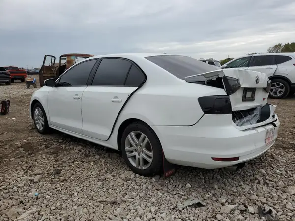 3VW2B7AJ2JM263525 2018 VOLKSWAGEN JETTA - Image 2