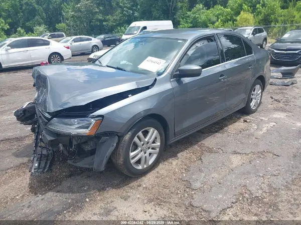3VW2B7AJ3HM202761 2017 VOLKSWAGEN JETTA - Image 2