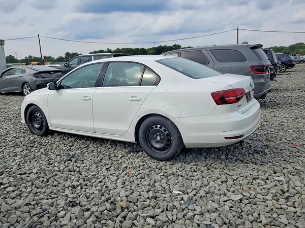 3VW2B7AJ3HM203733 2017 VOLKSWAGEN JETTA - Image 2