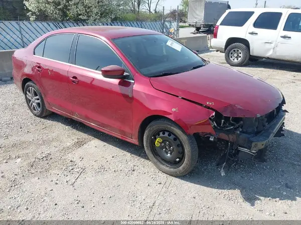 3VW2B7AJ3HM212125 2017 VOLKSWAGEN JETTA - Image 1