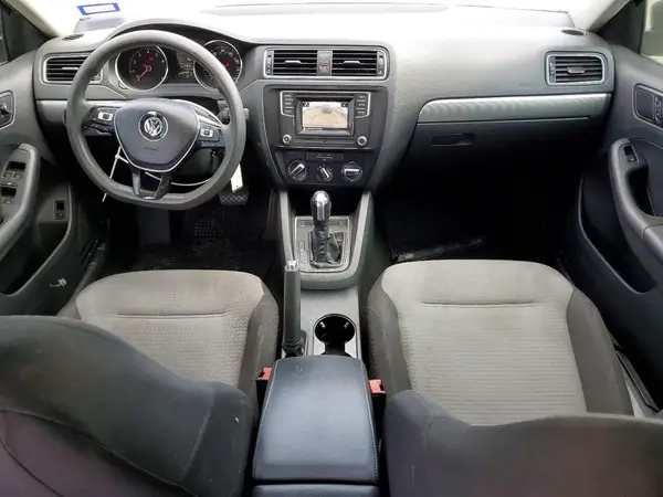 3VW2B7AJ3HM225098 2017 VOLKSWAGEN JETTA - Image 8