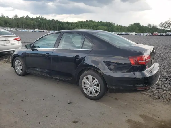 3VW2B7AJ3HM227661 2017 VOLKSWAGEN JETTA - Image 2