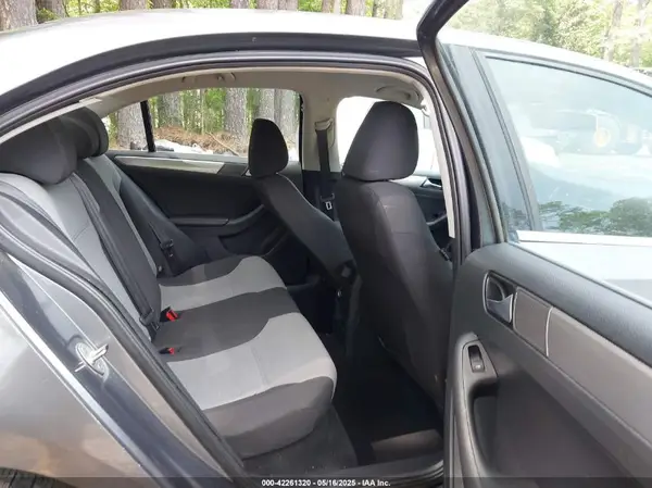 3VW2B7AJ3HM229278 2017 VOLKSWAGEN JETTA - Image 8