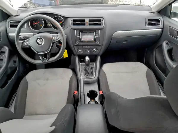 3VW2B7AJ3HM234920 2017 VOLKSWAGEN JETTA - Image 8
