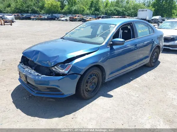 3VW2B7AJ3HM244749 2017 VOLKSWAGEN JETTA - Image 2