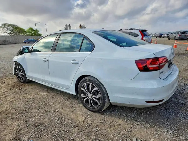 3VW2B7AJ3HM249482 2017 VOLKSWAGEN JETTA - Image 2