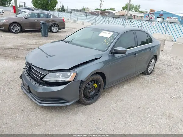 3VW2B7AJ3HM251295 2017 VOLKSWAGEN JETTA - Image 2