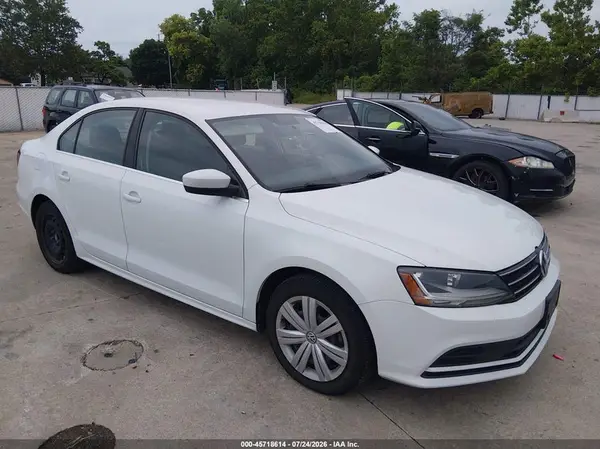 3VW2B7AJ3HM256836 2017 VOLKSWAGEN JETTA - Image 1
