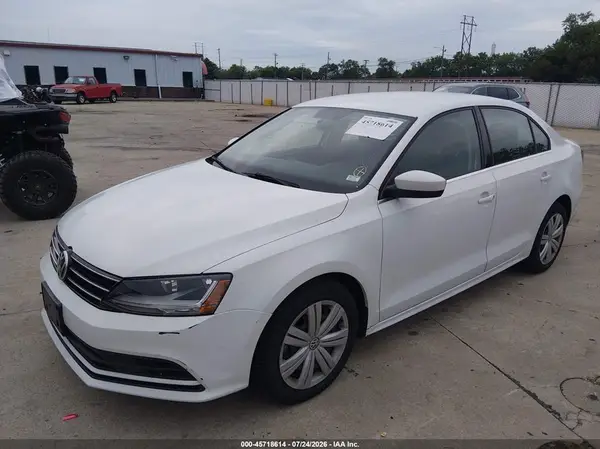3VW2B7AJ3HM256836 2017 VOLKSWAGEN JETTA - Image 2