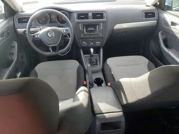 3VW2B7AJ3HM261812 2017 VOLKSWAGEN JETTA - Image 8