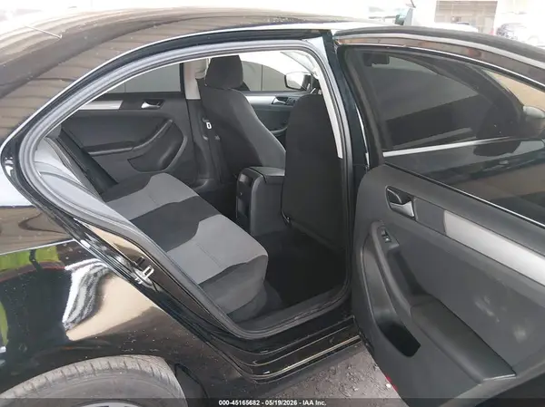 3VW2B7AJ3HM277346 2017 VOLKSWAGEN JETTA - Image 8