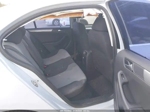 3VW2B7AJ3HM285723 2017 VOLKSWAGEN JETTA - Image 8