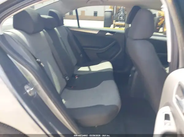 3VW2B7AJ3HM288024 2017 VOLKSWAGEN JETTA - Image 8