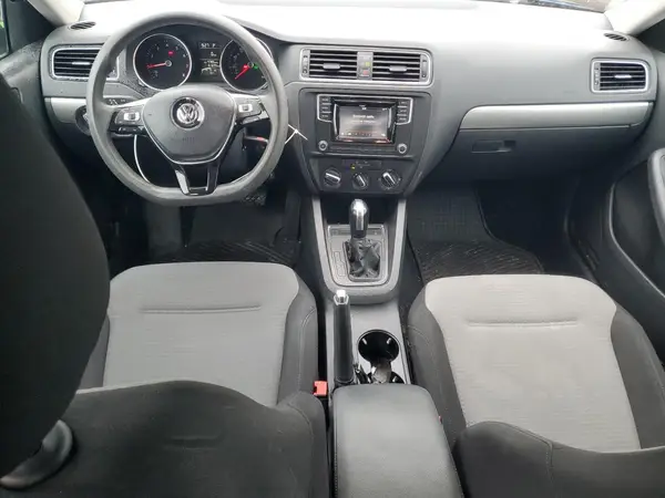 3VW2B7AJ3HM288637 2017 VOLKSWAGEN JETTA - Image 8